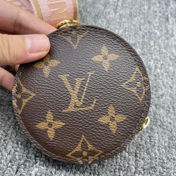 100% Authentic LOUIS VUITTON Multi Pochette Accessories W/P Monogram Bag - Picture 12 of 15